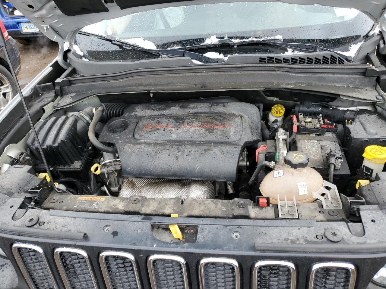 2017 Jeep Renegade - Image 13