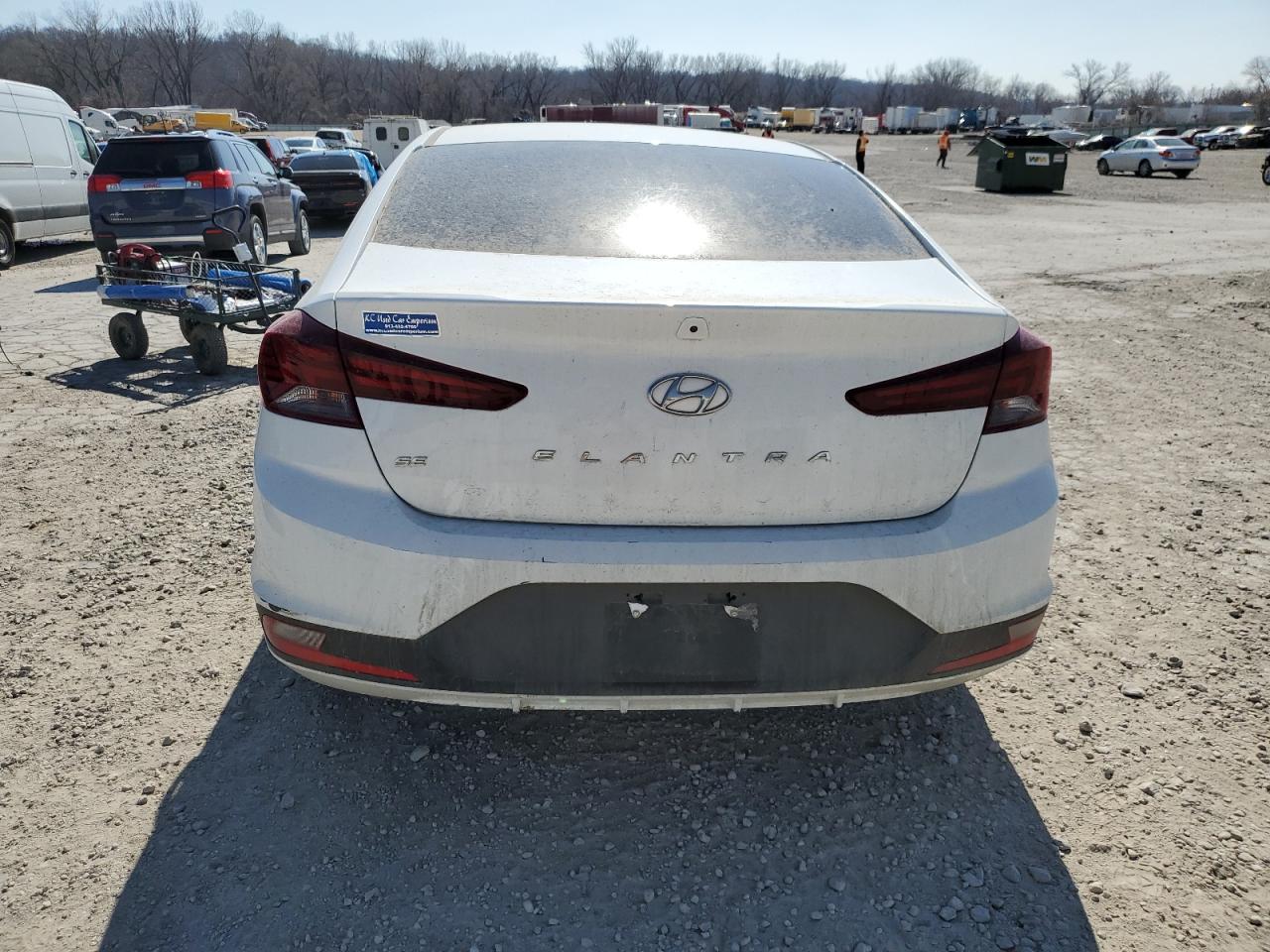 2019 Hyundai Elantra Se VIN: 5NPD74LF8KH439683 Lot: 45100844