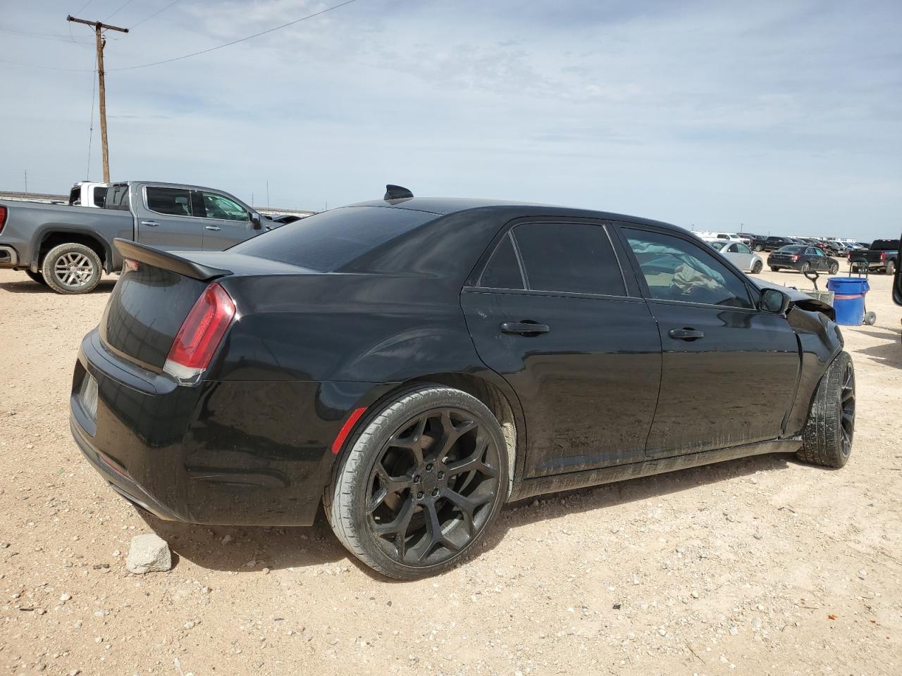 2018 Chrysler 300 Touring VIN: 2C3CCAAG3JH293951 Lot: 45403074