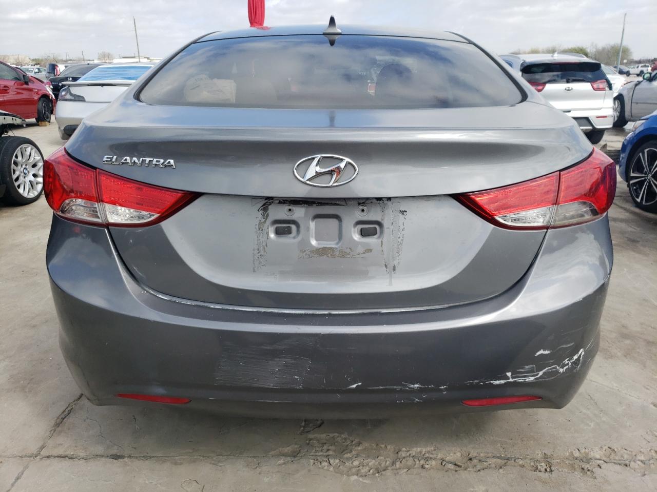 2013 Hyundai Elantra Gls VIN: 5NPDH4AE0DH177975 Lot: 46712484