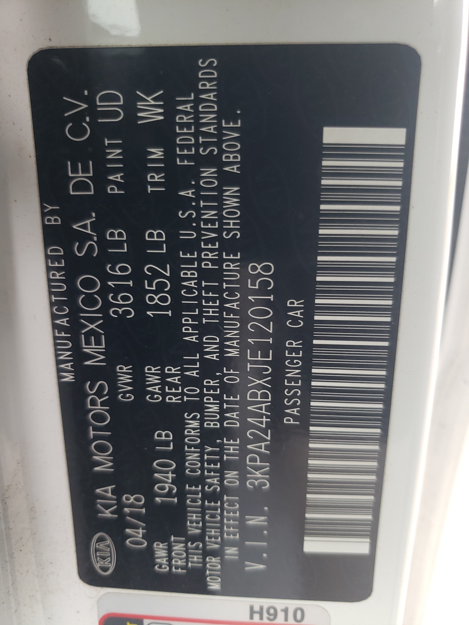 3KPA24ABXJE120158 2018 Kia Rio Lx