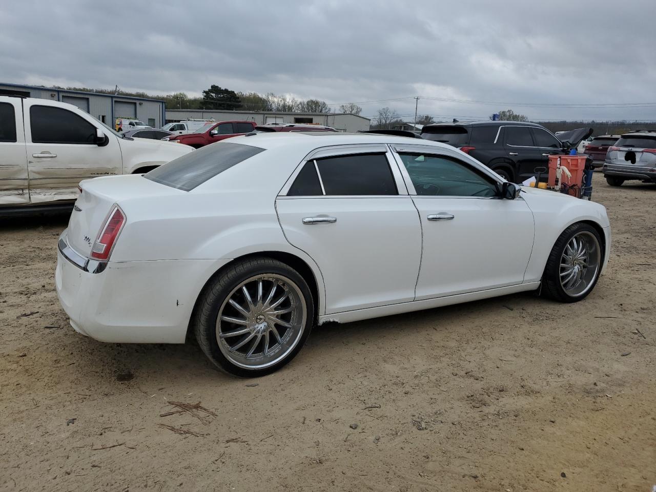 2C3CCAET7DH682944 2013 Chrysler 300C