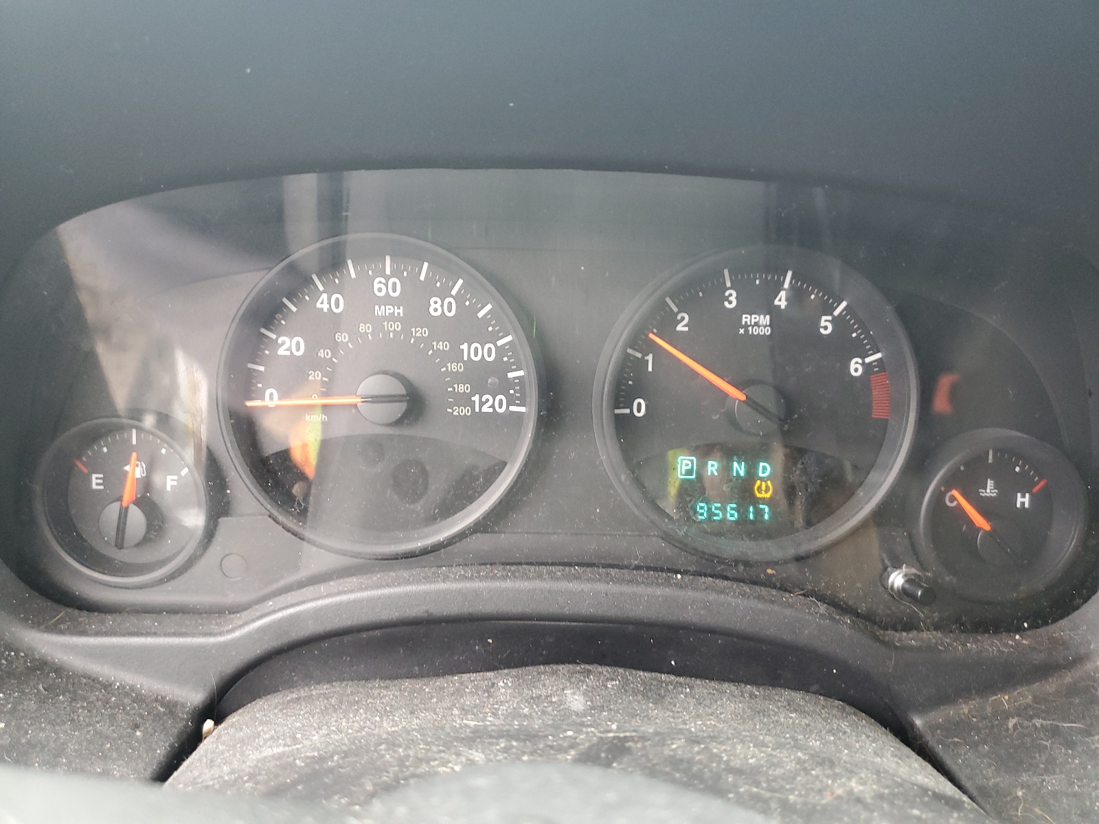 1J4NF1FB3BD187632 2011 Jeep Compass Sport