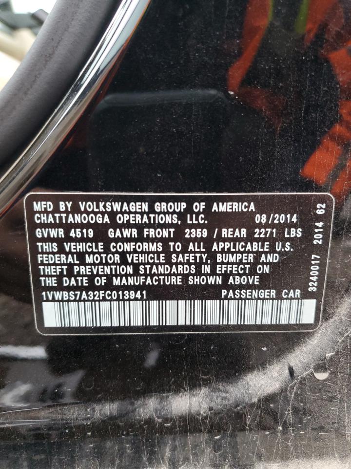 1VWBS7A32FC013941 2015 Volkswagen Passat Se