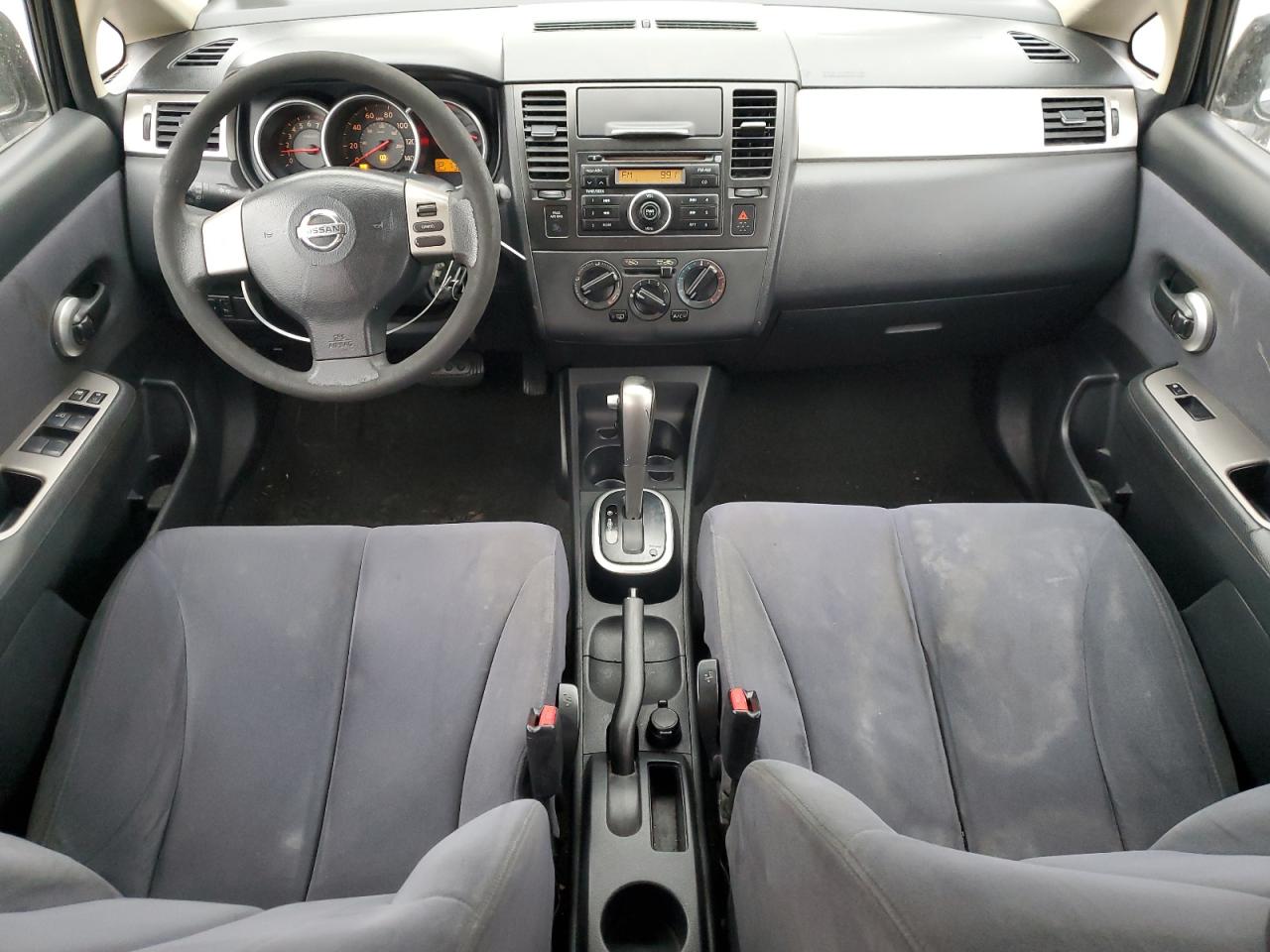 2009 Nissan Versa S VIN: 3N1BC11E39L352332 Lot: 48540334