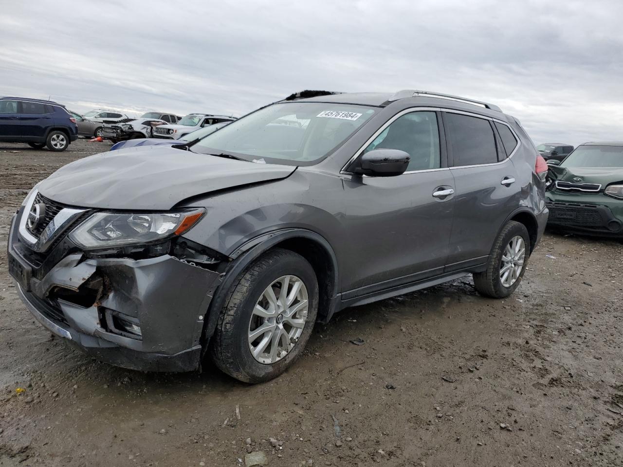 JN8AT2MV2HW006859 2017 NISSAN ROGUE - Image 1