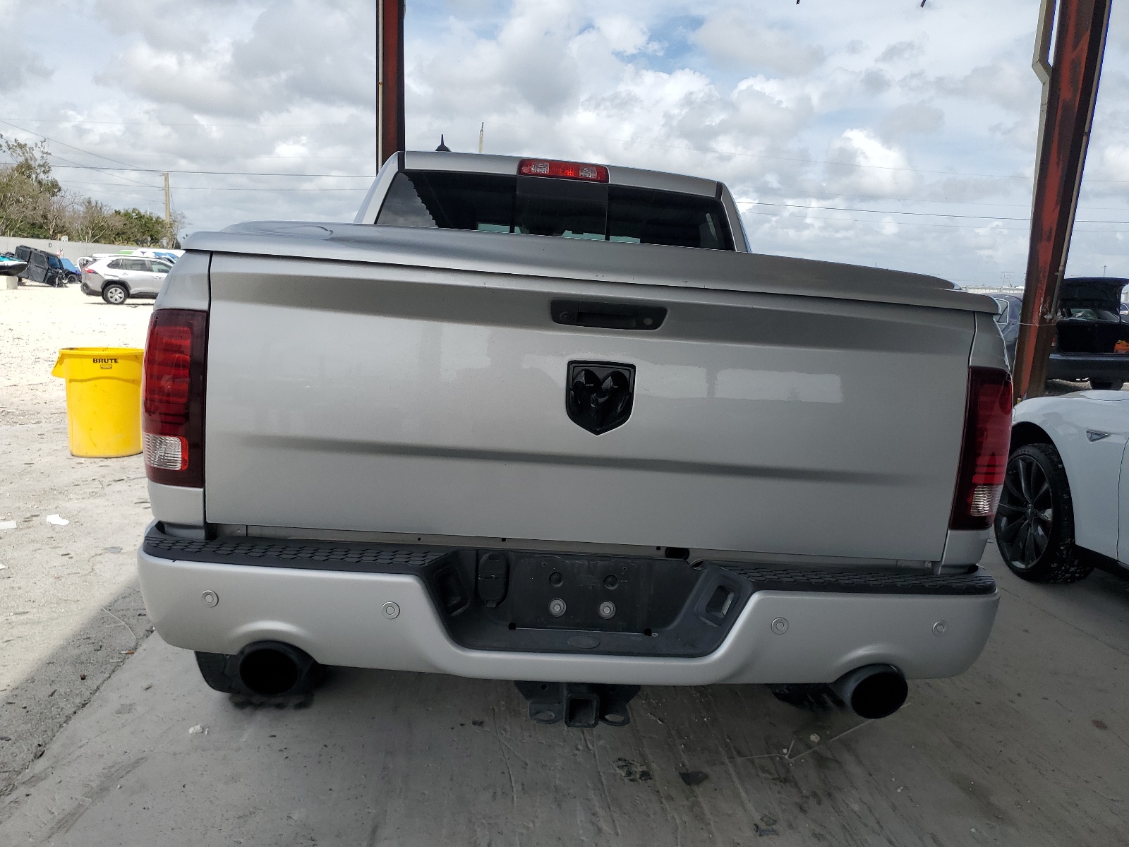 1C6RR6MT4GS293394 2016 Ram 1500 Sport