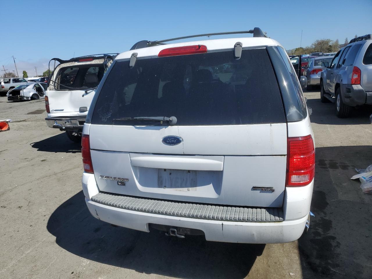 1FMZU73E15ZA30392 2005 Ford Explorer Xlt