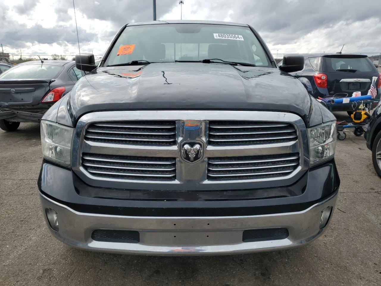 1C6RR7LG6FS537748 2015 Ram 1500 Slt