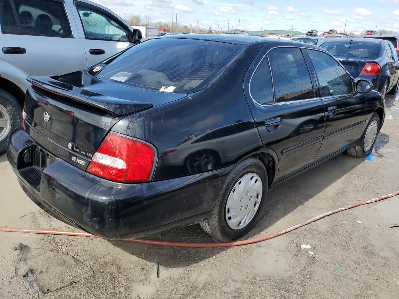 1N4DL01D21C116185 2001 Nissan Altima Xe