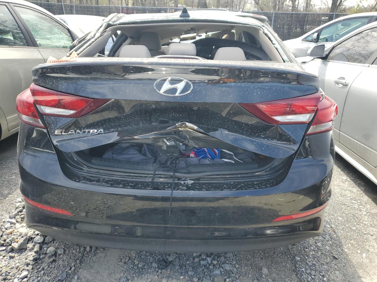 2018 Hyundai Elantra Se VIN: 5NPD74LF8JH386448 Lot: 67439964