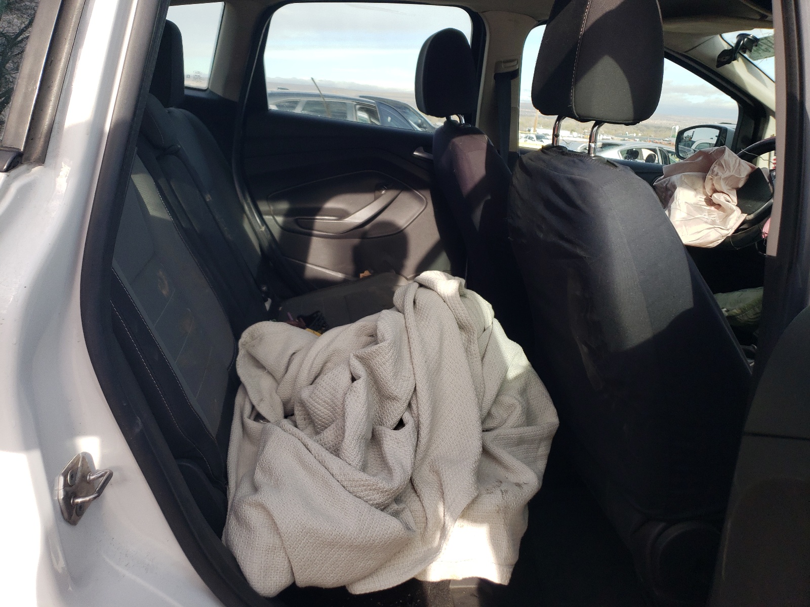 1FADP5AU6GL111503 2016 Ford C-Max Se