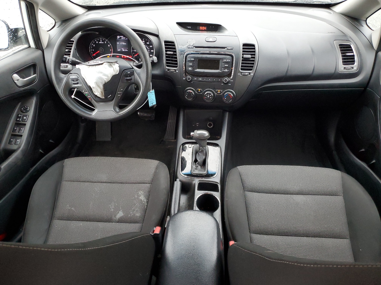 3KPFK4A70HE108869 2017 Kia Forte Lx