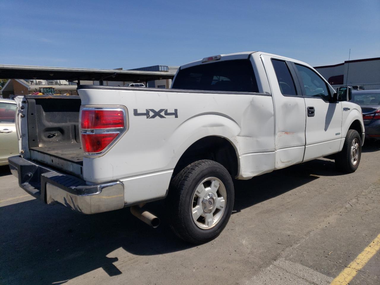 2013 Ford F150 Super Cab VIN: 1FTFX1ET7DKF38395 Lot: 47183184