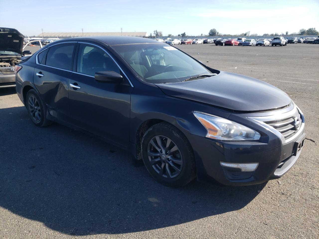 VIN 1N4AL3AP8FC462425 2015 NISSAN ALTIMA no.4