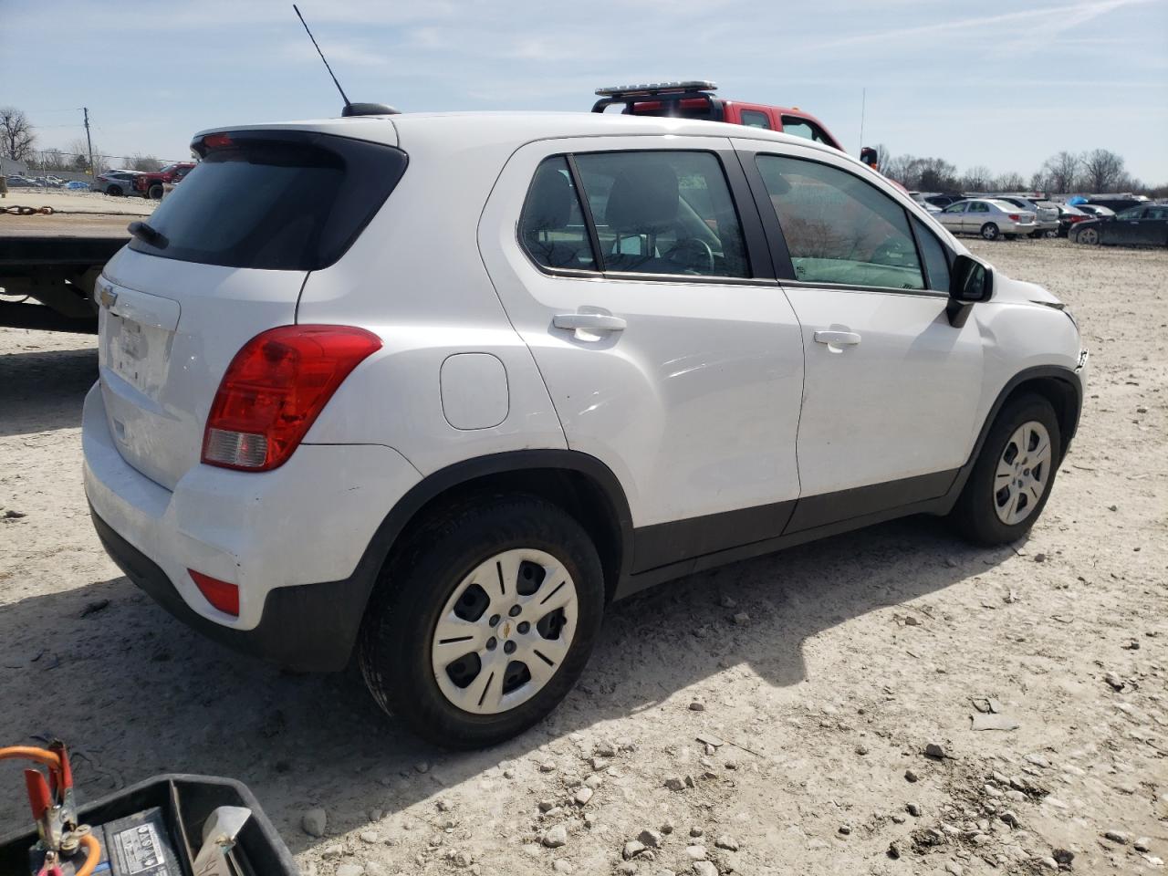 2018 Chevrolet Trax Ls VIN: 3GNCJKSB0JL391425 Lot: 47425634