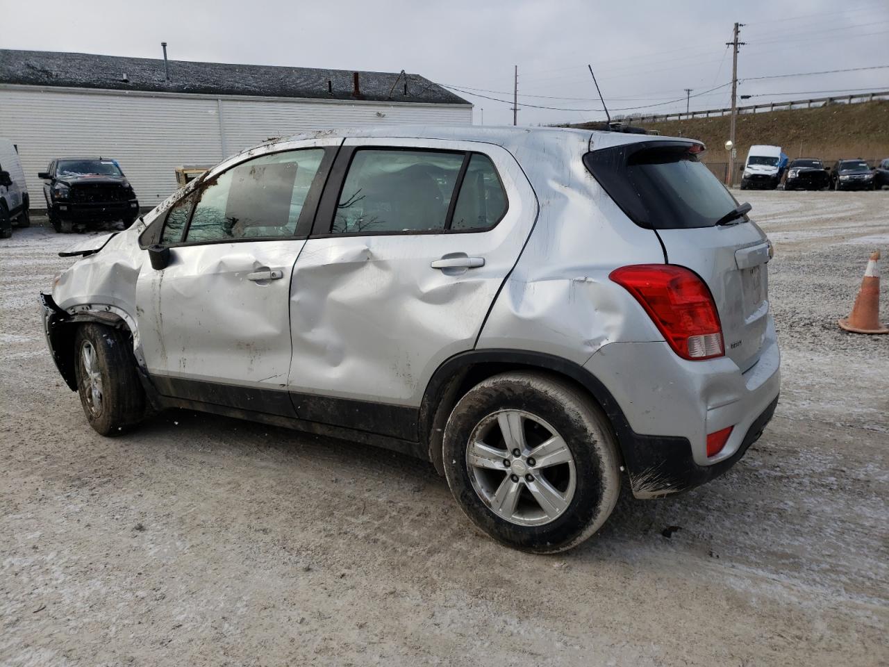 2020 Chevrolet Trax Ls VIN: 3GNCJKSB1LL315506 Lot: 47768644