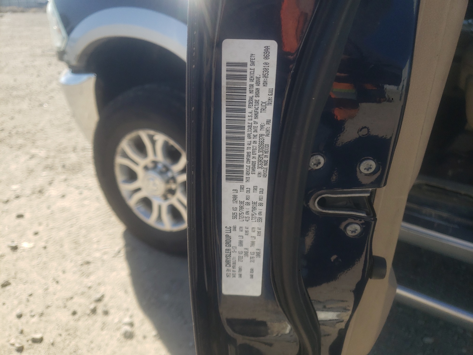 3C63R3ML3DG566378 2013 Ram 3500 Laramie