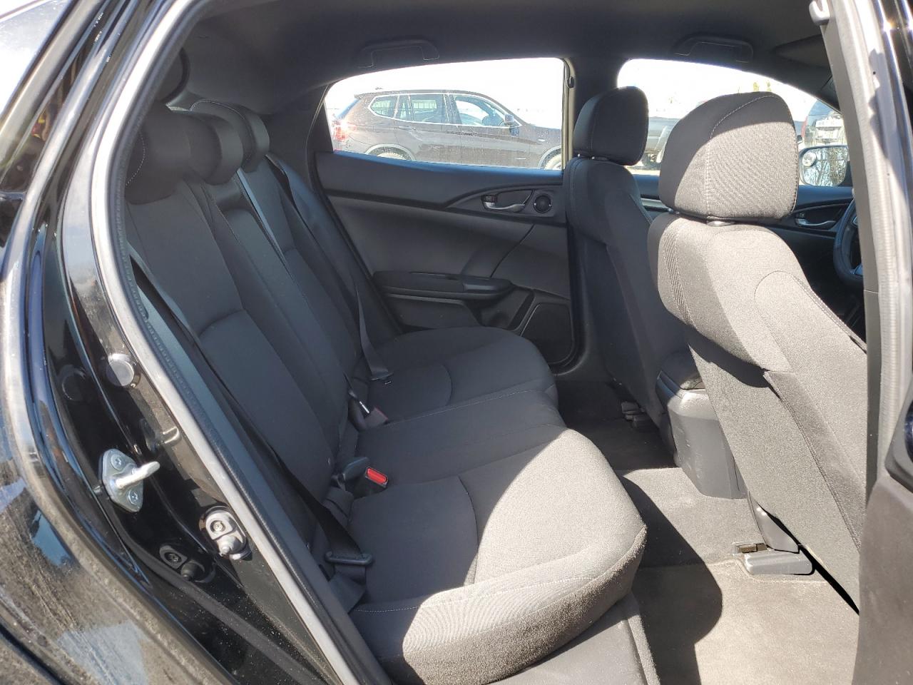 2018 Honda Civic Lx VIN: SHHFK7H2XJU306918 Lot: 61804045