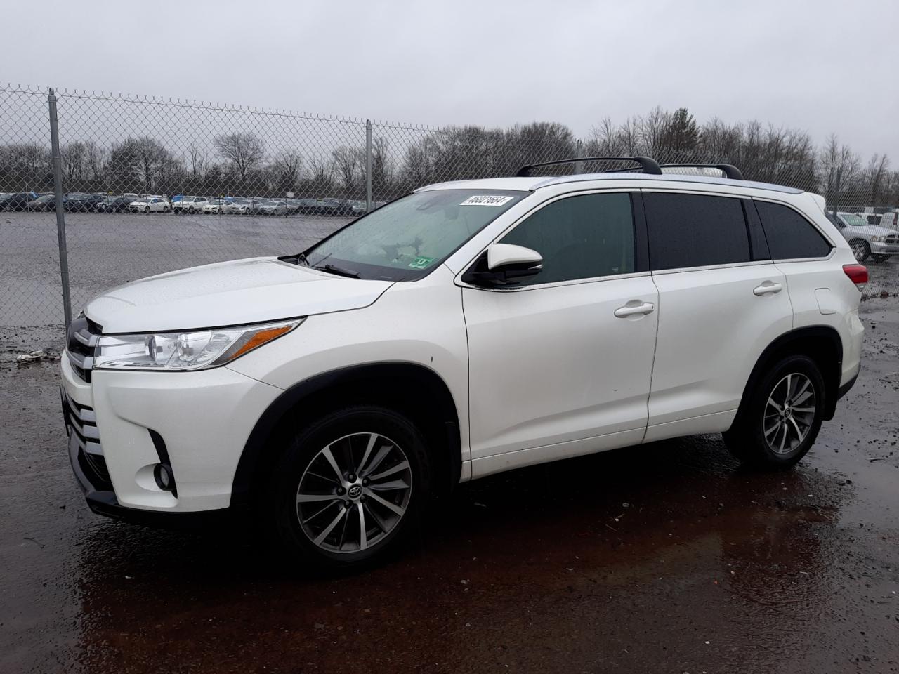 2018 Toyota Highlander Se VIN: 5TDJZRFHXJS908336 Lot: 46021664