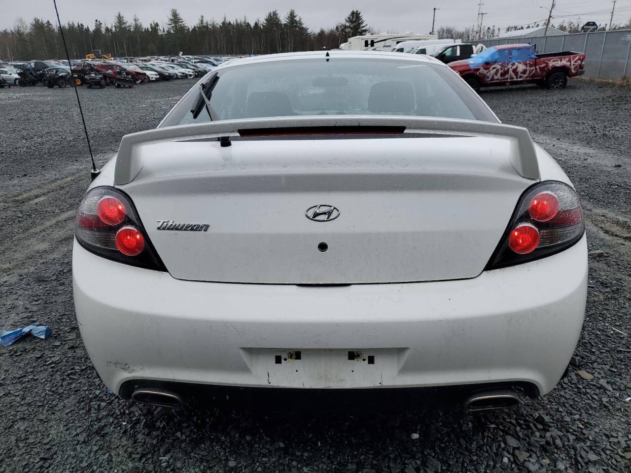 2008 Hyundai Tiburon Gs VIN: KMHHM65D68U289679 Lot: 48477774