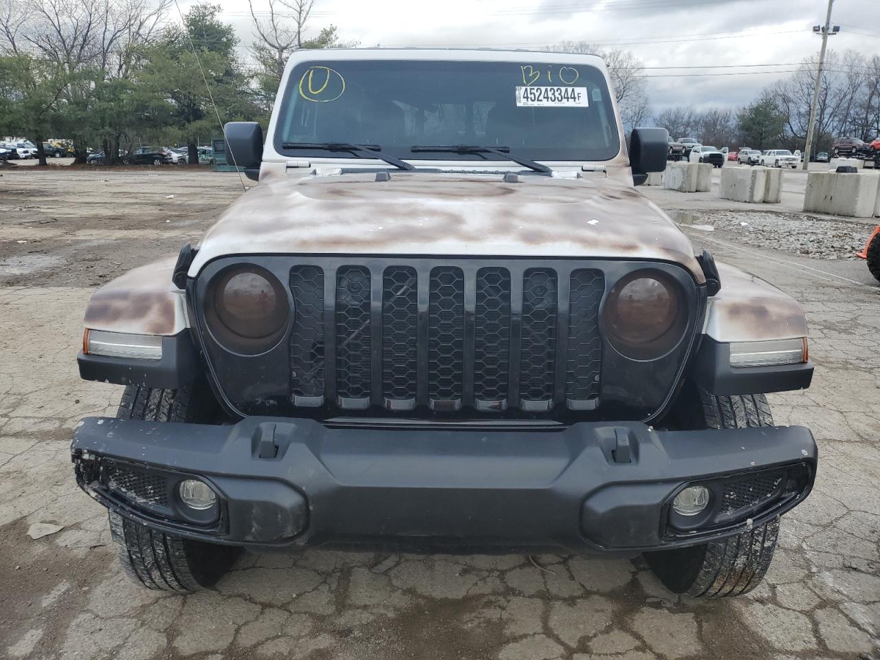 1C4HJWDG8FL695491 2015 Jeep Wrangler Unlimited Sport