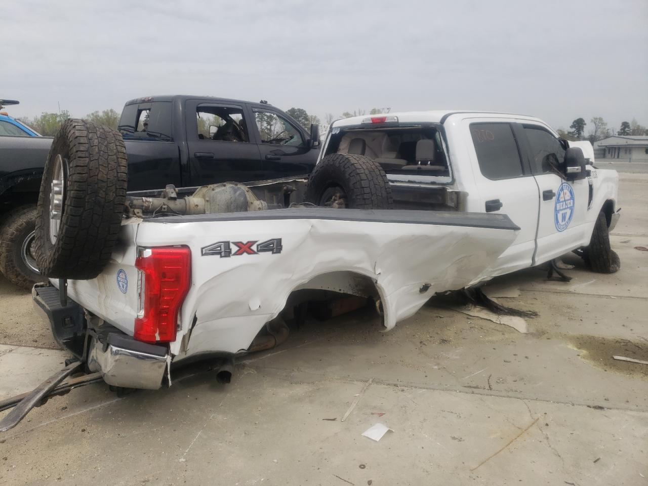 VIN 1FT7W2B69KED49819 2019 FORD F250 no.3