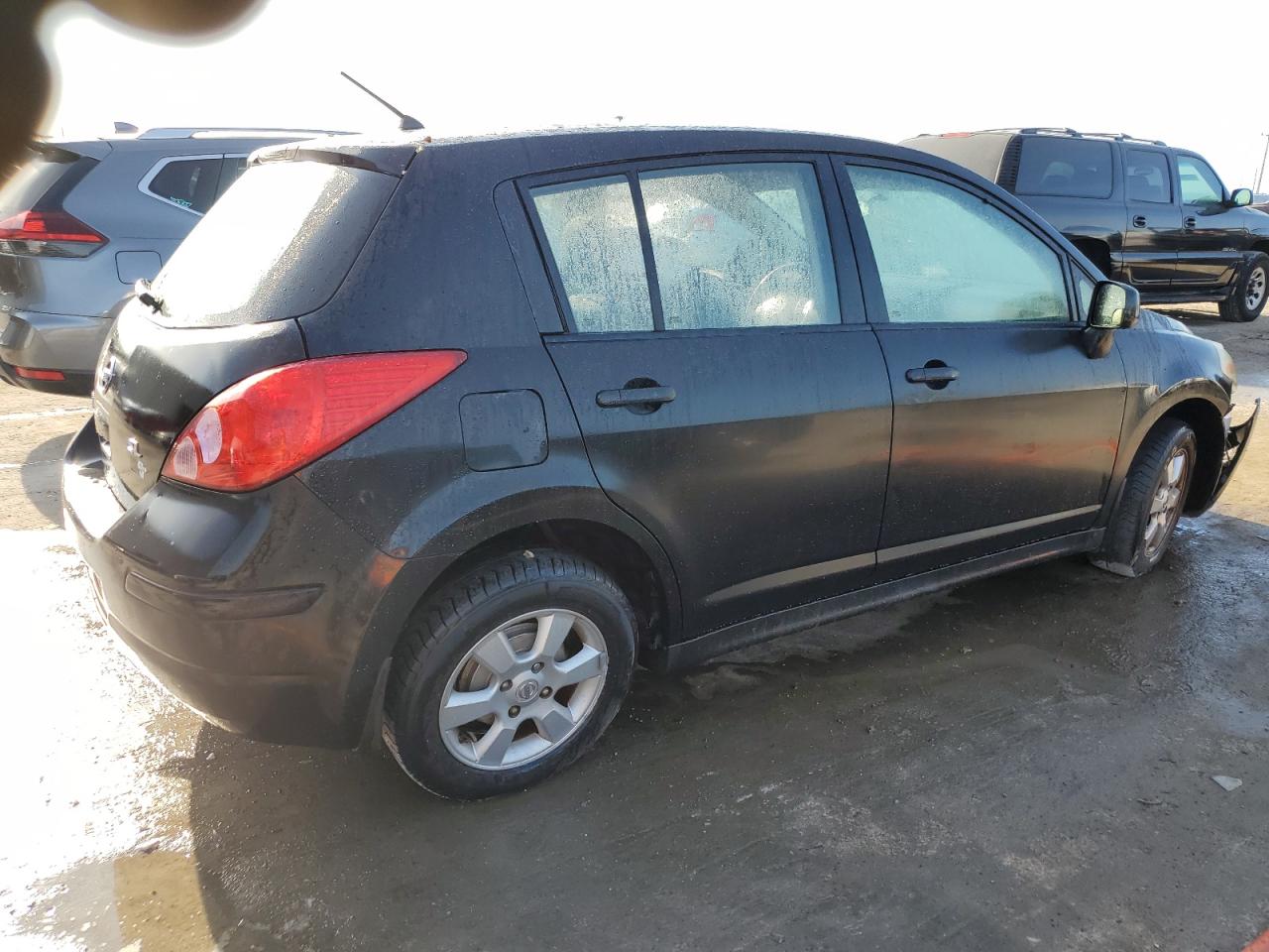 2009 Nissan Versa - Image 3