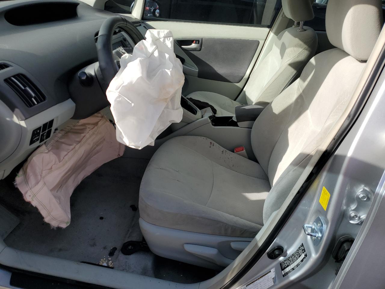2011 Toyota Prius - Image 7