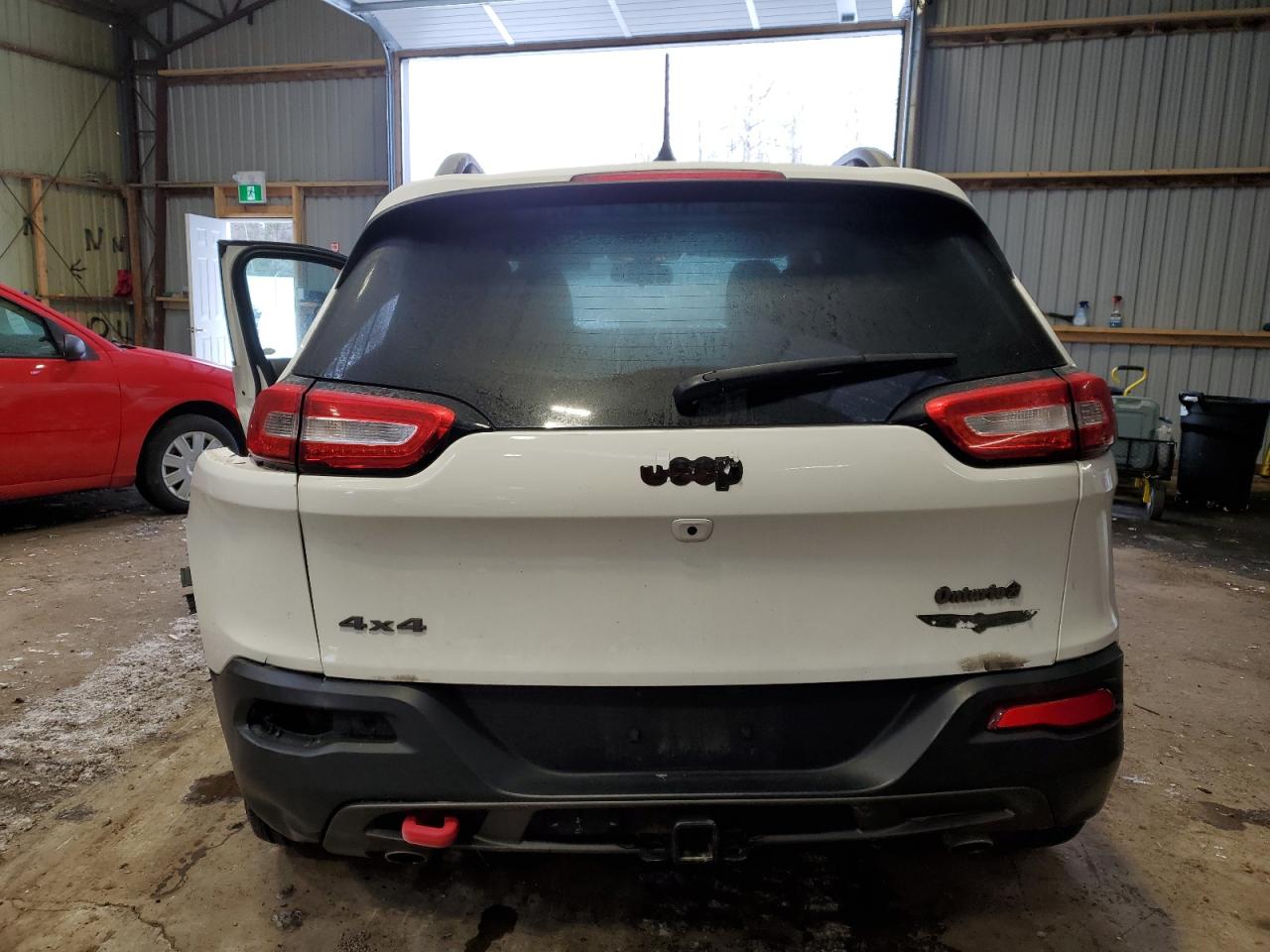 2015 Jeep Cherokee Trailhawk VIN: 1C4PJMBS1FW767198 Lot: 47786514
