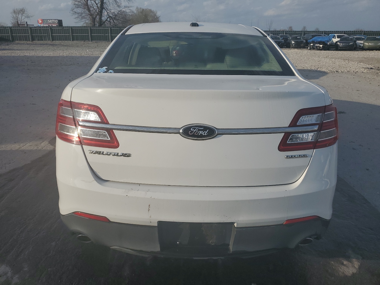 1FAHP2D83DG184525 2013 Ford Taurus Se