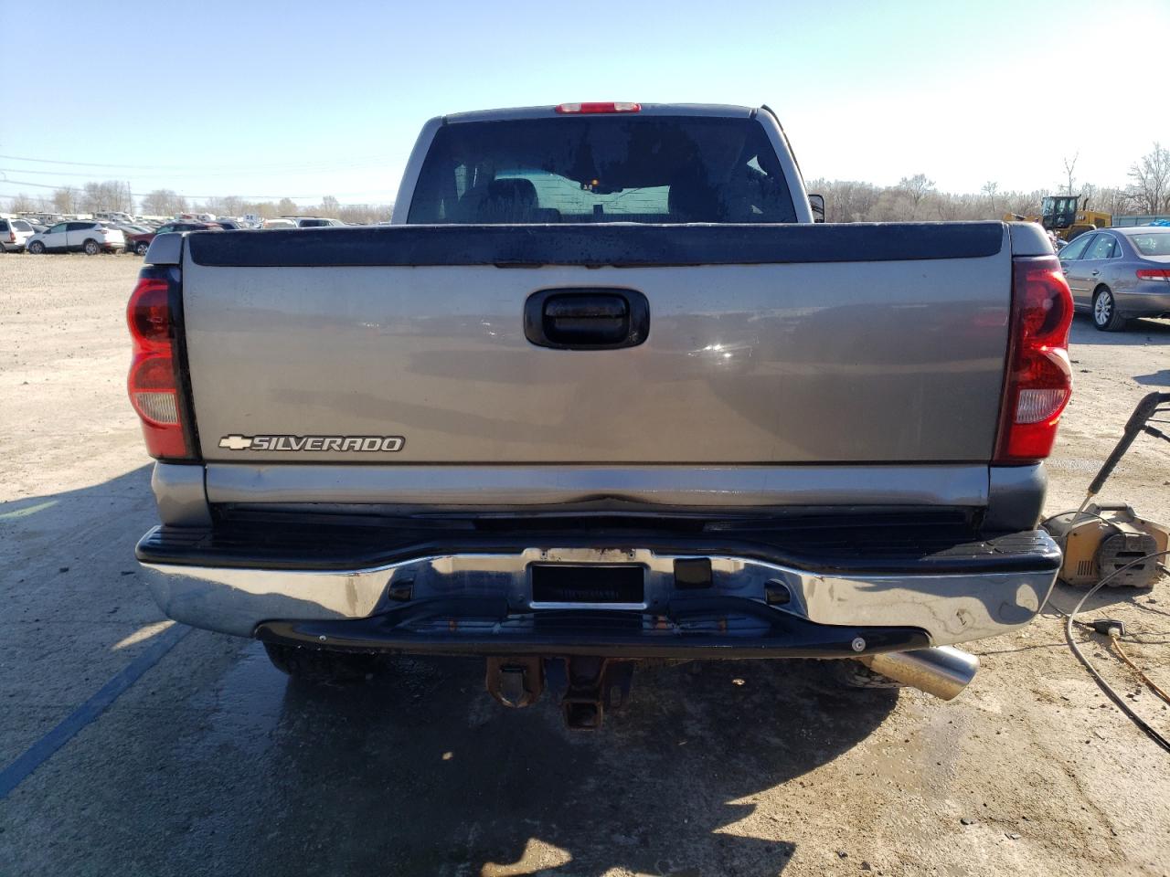 2006 Chevrolet Silverado K2500 Heavy Duty VIN: 1GCHK29D96E226354 Lot: 46505254