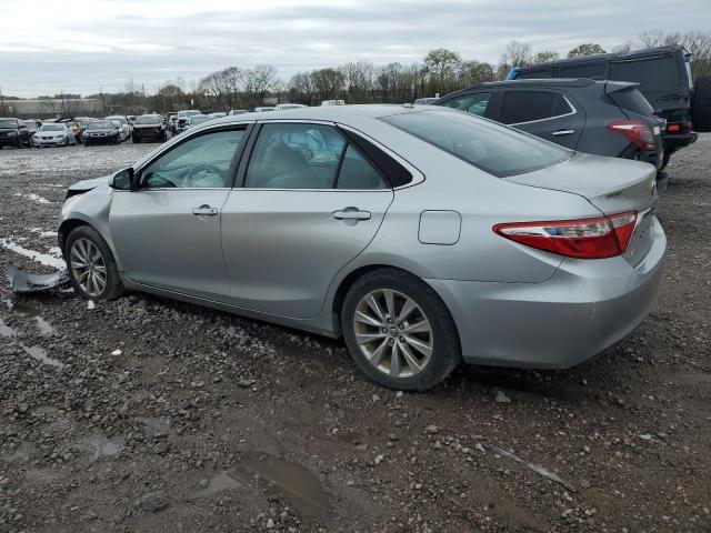  TOYOTA CAMRY 2015 Серебристый
