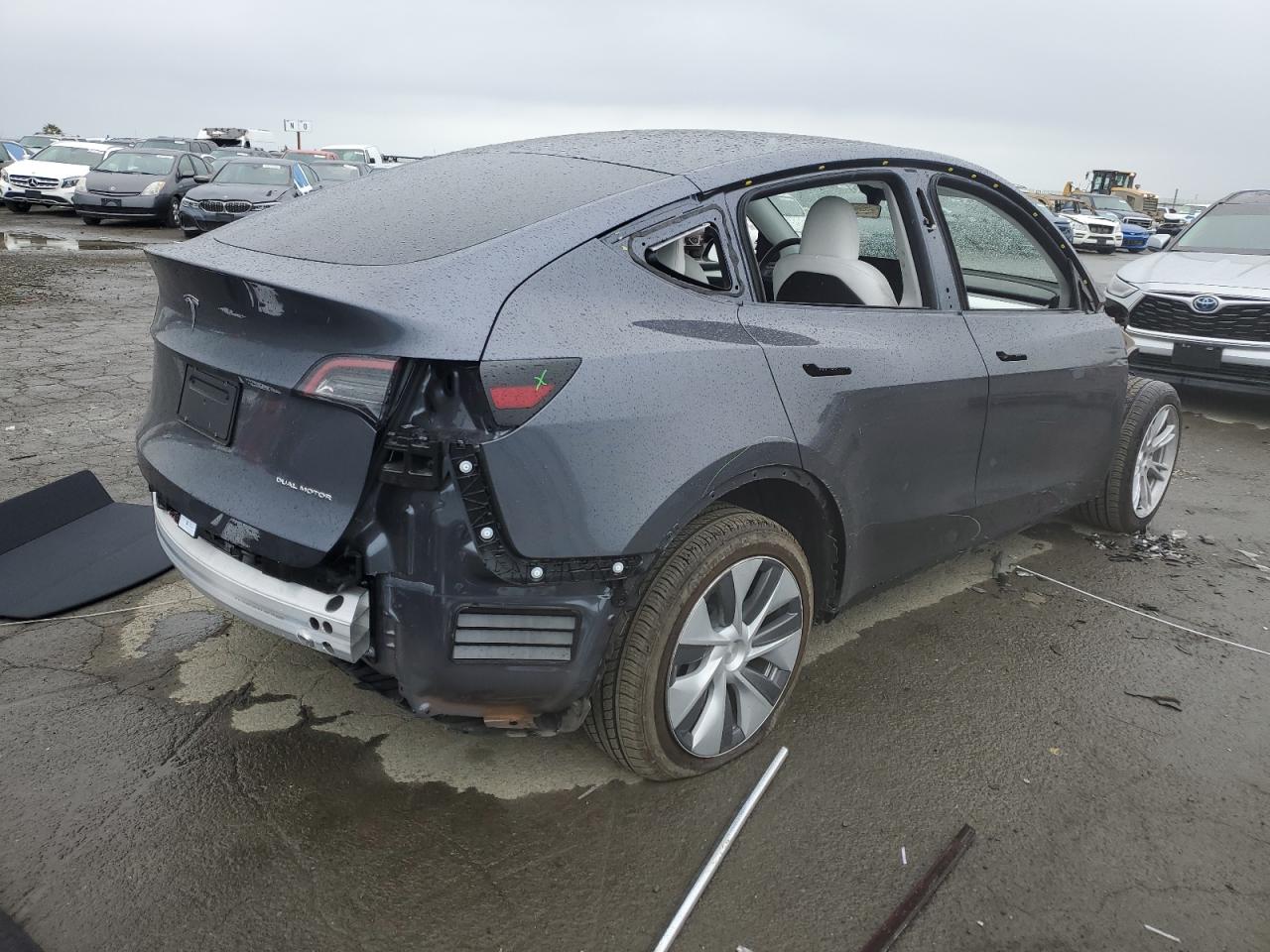 7SAYGDEE2PF903971 2023 Tesla Model Y