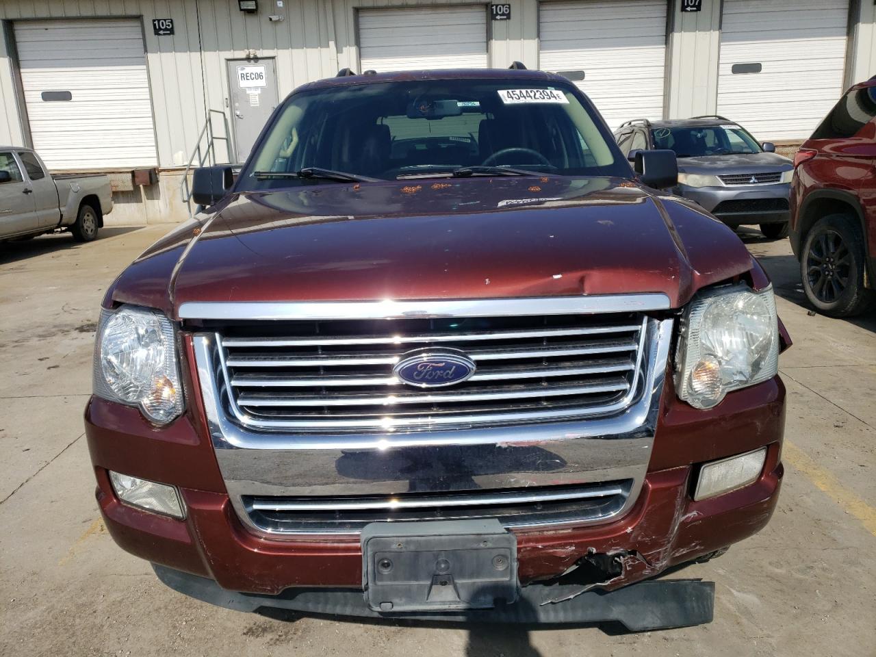 2010 Ford Explorer - Image 5