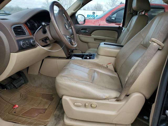  CHEVROLET SUBURBAN 2012 Czarny
