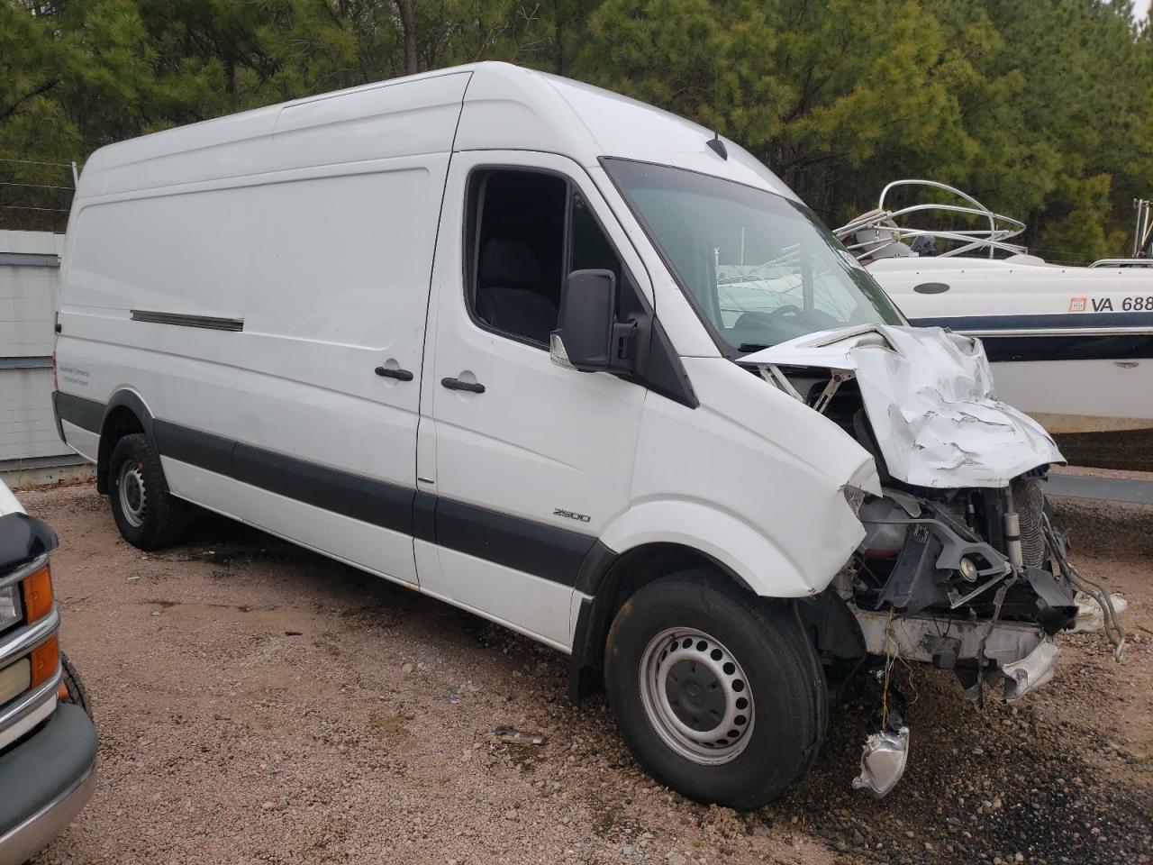 VIN WD3PE8CC3FP156452 2015 MERCEDES-BENZ SPRINTER no.4