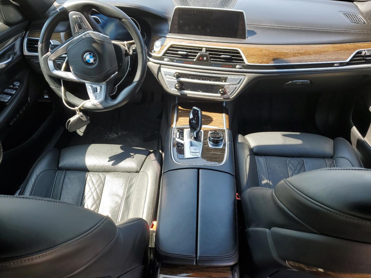 WBA7F2C51JG423899 2018 BMW 750 Xi