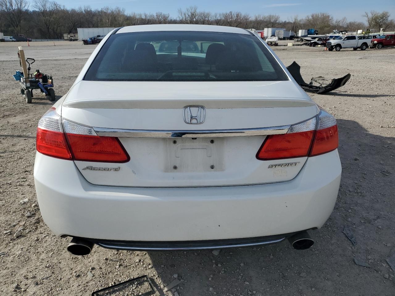 1HGCR2F51FA169627 2015 Honda Accord Sport