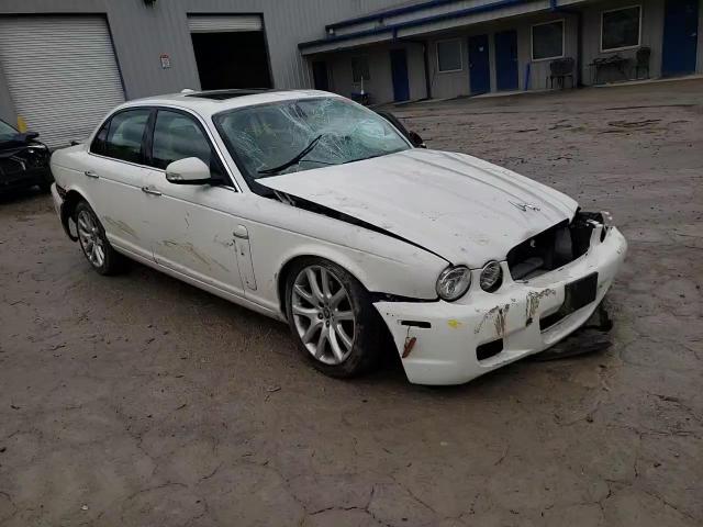 2008 Jaguar Xj8 VIN: SAJWA71B68SH28460 Lot: 46186844