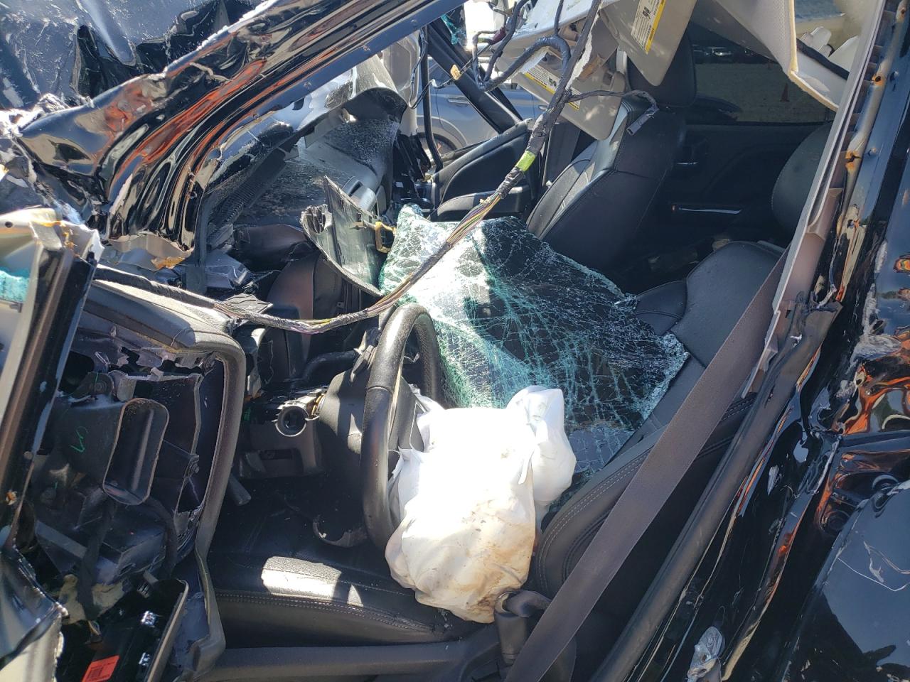 2014 GMC Sierra C1500 Denali VIN: 3GTP1WEJ5EG317131 Lot: 83101524