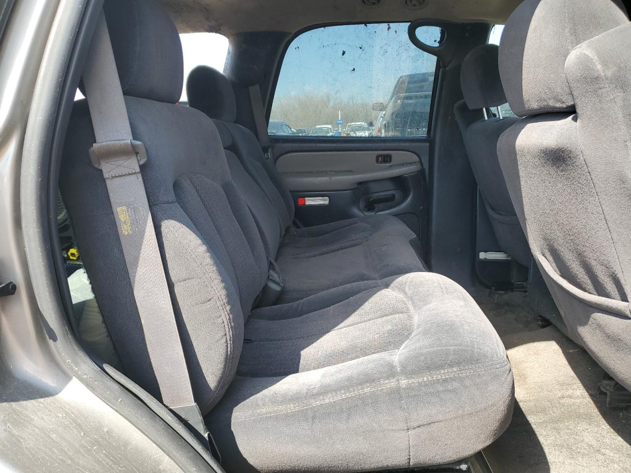 2002 Chevrolet Tahoe K1500 VIN: 1GNEK13Z32R226944 Lot: 48604804