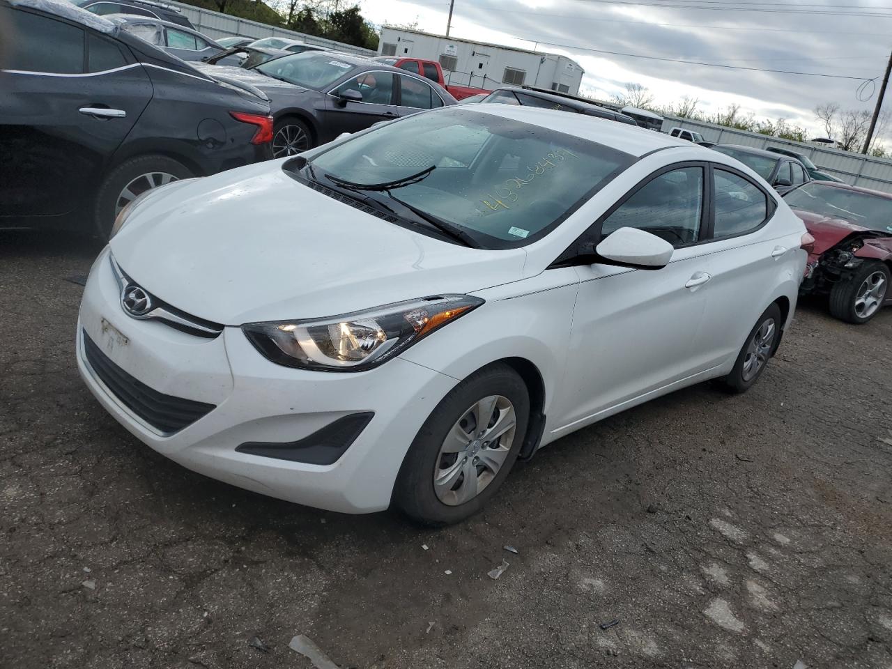 2016 Hyundai Elantra Se VIN: 5NPDH4AE4GH775040 Lot: 48268434