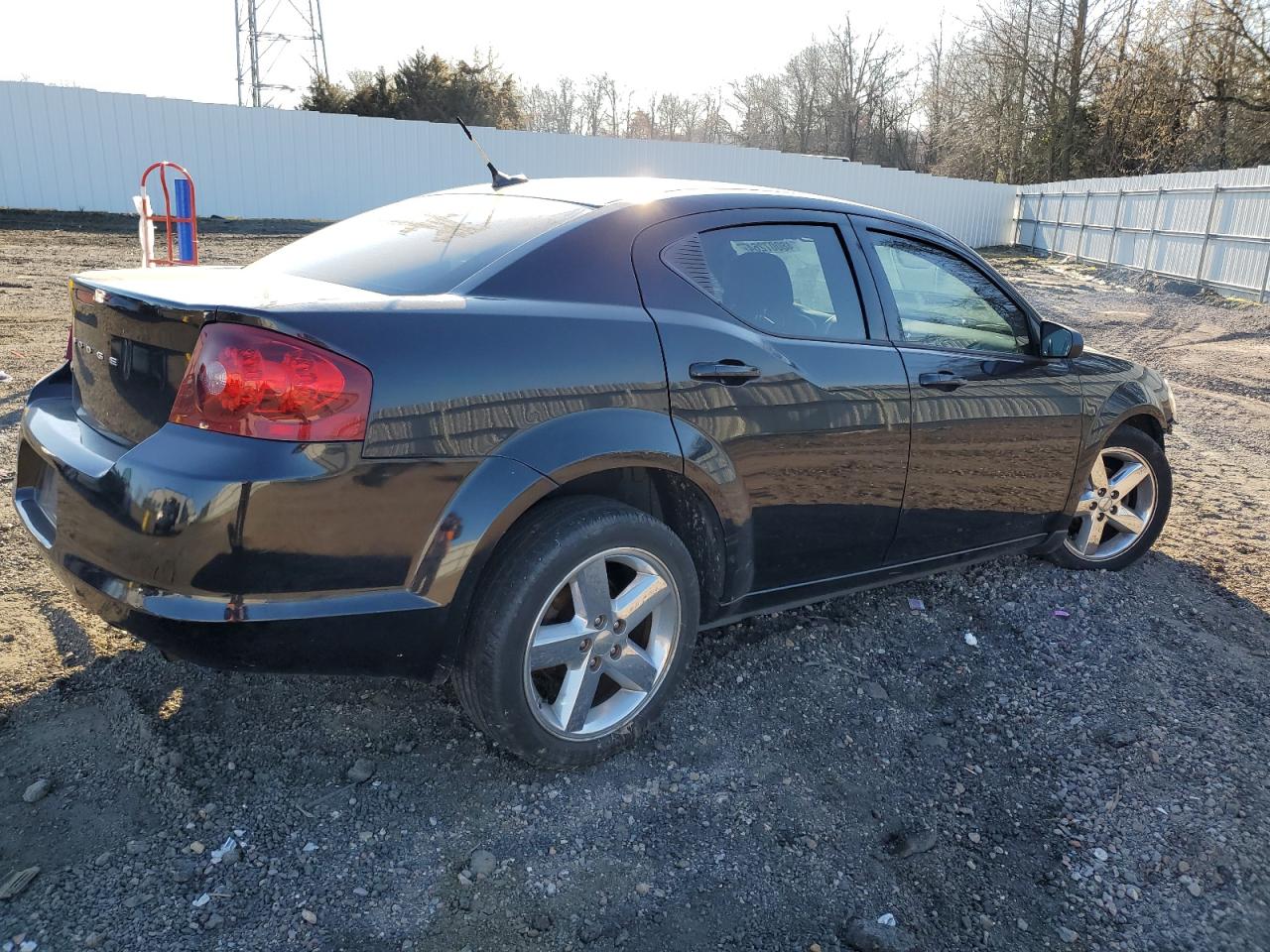 1C3CDZAB5DN637842 2013 Dodge Avenger Se