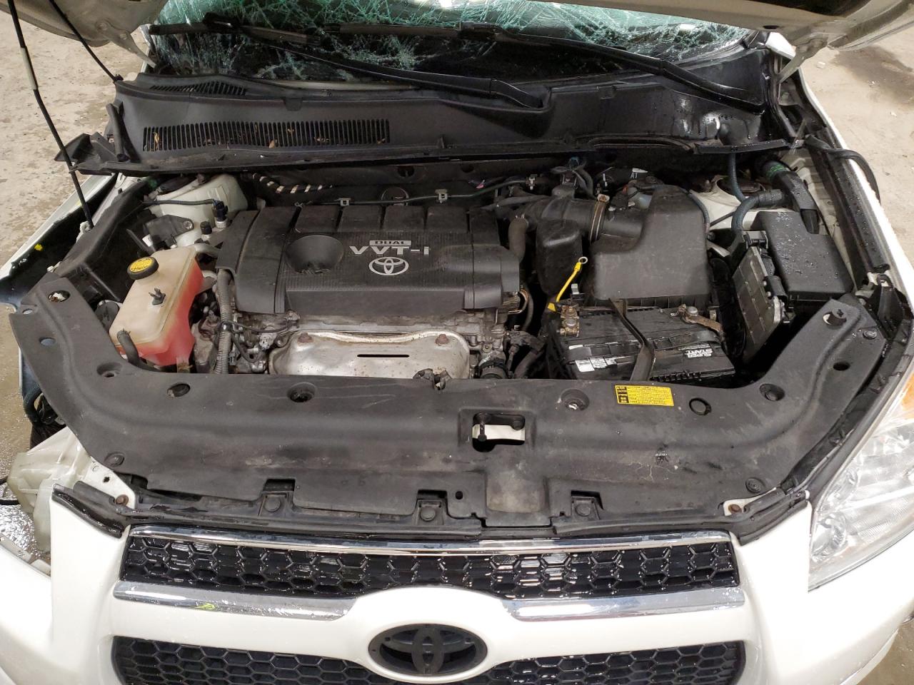2010 Toyota RAV 4 - Image 11