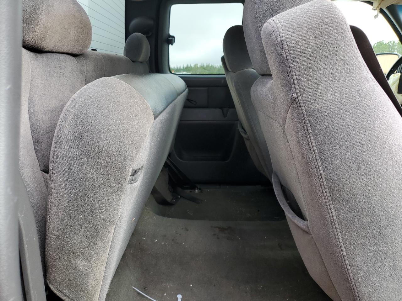 2005 Chevrolet Silverado K1500 VIN: 1GCEK19B75E285946 Lot: 42973504