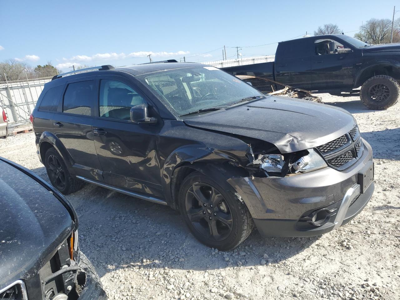 3C4PDDGG2JT387264 2018 Dodge Journey Crossroad