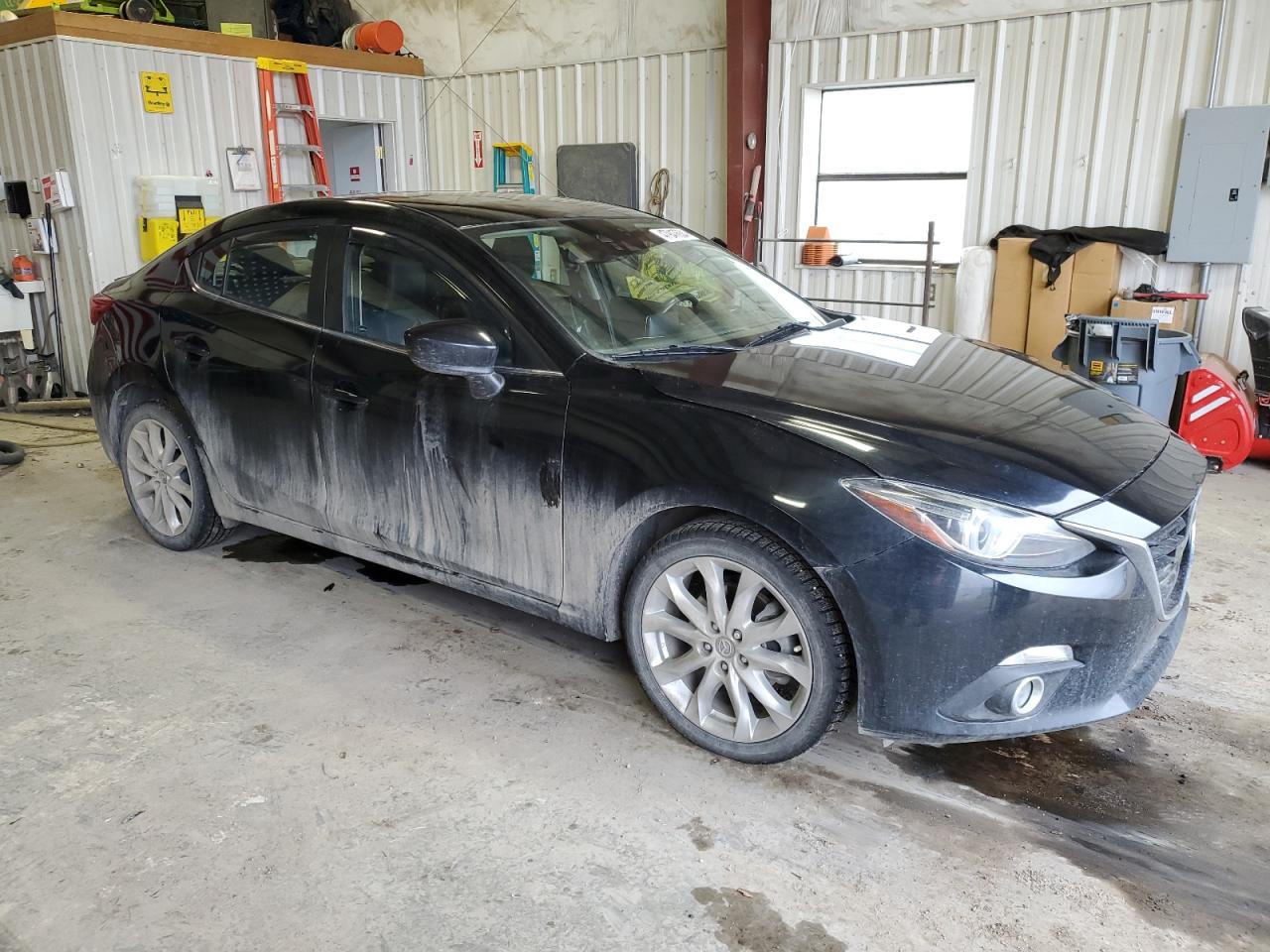 2016 Mazda 3 - Image 4