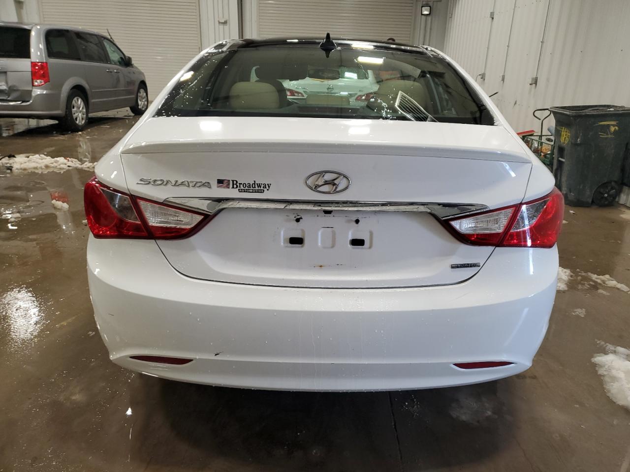 5NPEC4AC8DH602117 2013 Hyundai Sonata Se