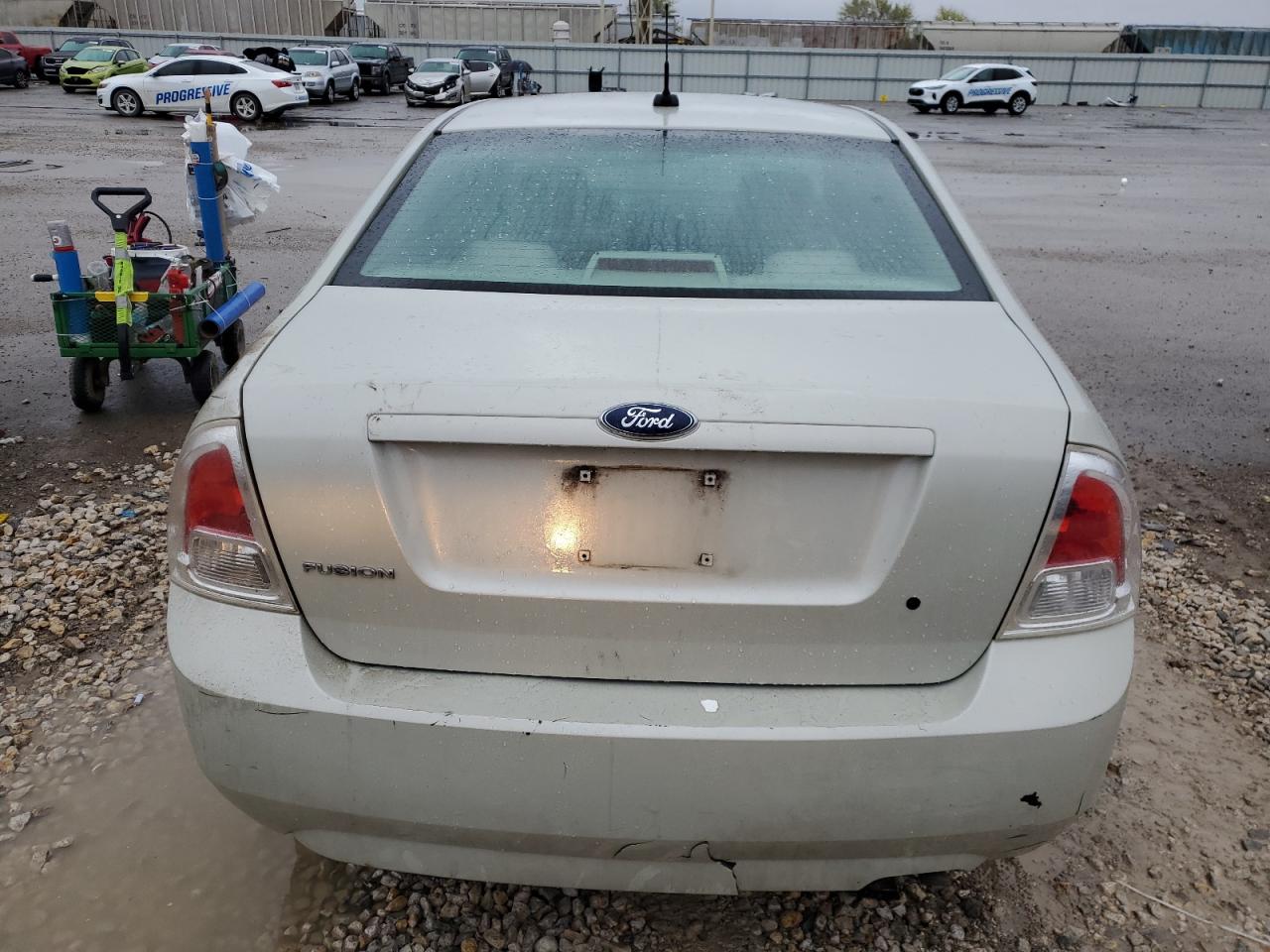 3FAHP07Z98R137989 2008 Ford Fusion Se